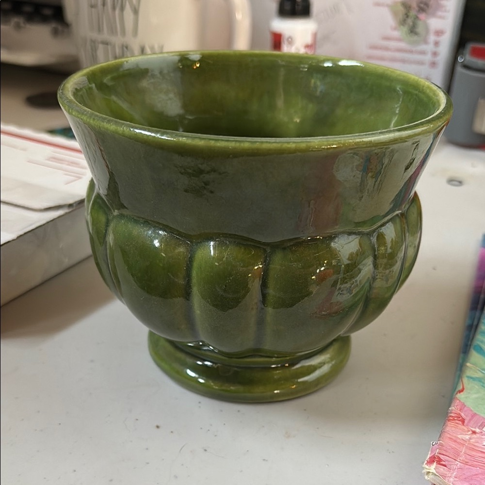 Green Haeger #667 Planter